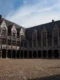 Il severo palazzo gotico dei Vescovi Principi a Liegi